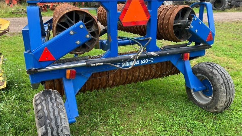 Dal-Bo Minimax 630  - Rouleau agricole: photos 4 Dal-Bo Minimax 630  - Rouleau agricole: photos 4