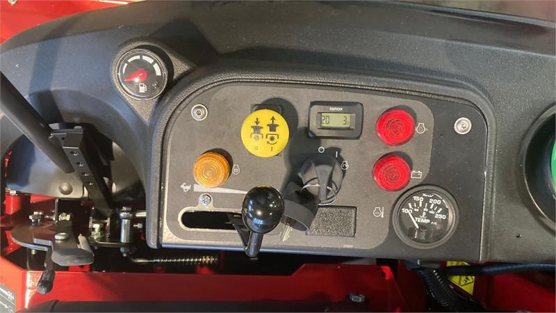 Ferris ZT2600 IS Stage V - Diesel - 155 cm - Motofaucheuse: photos 3 Ferris ZT2600 IS Stage V - Diesel - 155 cm - Motofaucheuse: photos 3