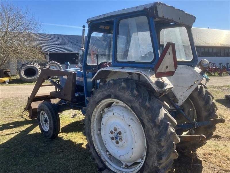 Ford 4000 Med frontlæsser - Tracteur agricole: photos 4 Ford 4000 Med frontlæsser - Tracteur agricole: photos 4