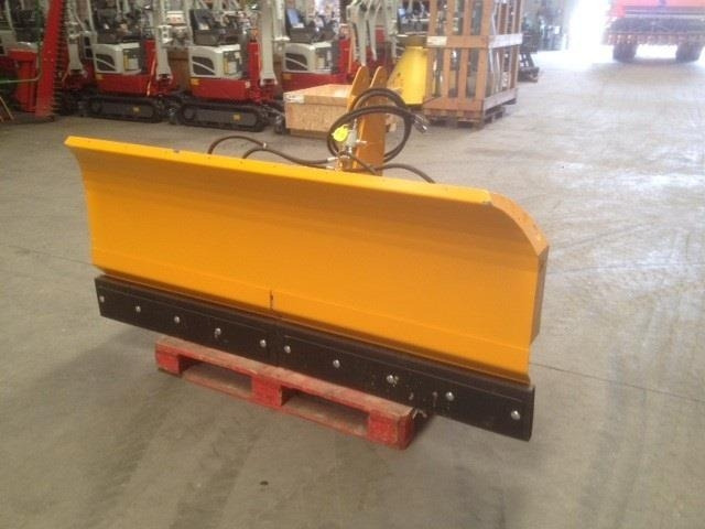 JST MS-200 Sneplov - Lame à neige pour Machine agricole: photos 1 JST MS-200 Sneplov - Lame à neige pour Machine agricole: photos 1