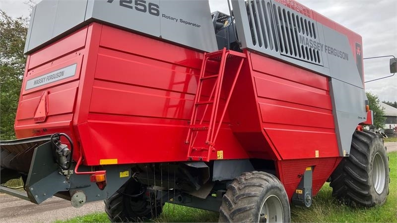 Massey Ferguson 7256 RS 22 fod Freeflow - Moissonneuse-batteuse: photos 4 Massey Ferguson 7256 RS 22 fod Freeflow - Moissonneuse-batteuse: photos 4