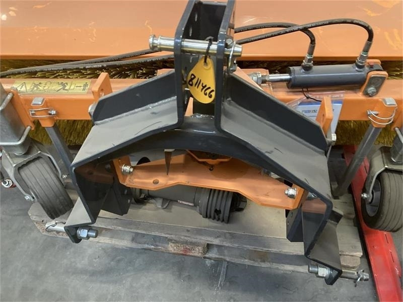 Nesbo FM 1500 P 1000H PTO - 3 pkt. 1 - Brosse: photos 4 Nesbo FM 1500 P 1000H PTO - 3 pkt. 1 - Brosse: photos 4