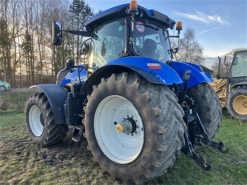 New Holland T7.270 AUTO COMMAND - Tracteur agricole: photos 4 New Holland T7.270 AUTO COMMAND - Tracteur agricole: photos 4