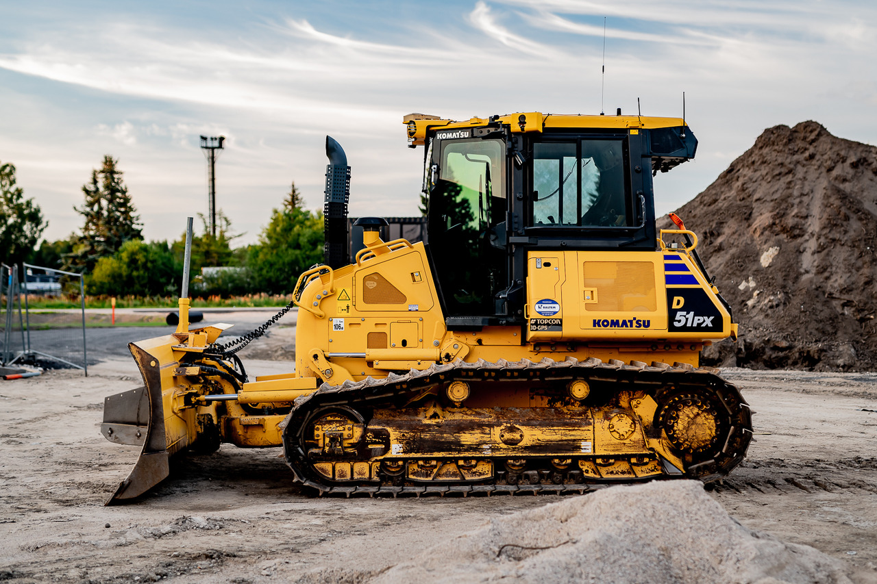 KOMATSU D51PX - Bulldozer: photos 1 KOMATSU D51PX - Bulldozer: photos 1