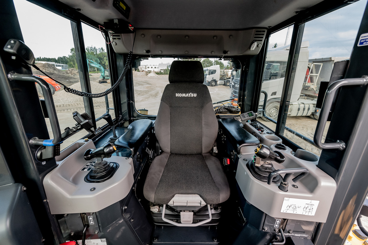 KOMATSU D51PX - crédit-bail KOMATSU D51PX: photos 11