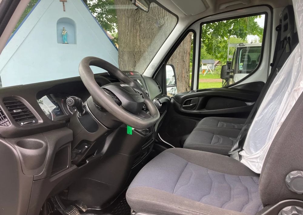 Fourgon grand volume Iveco DAILY 35C16 kontener kurierka 3.0 silnik: photos 6
