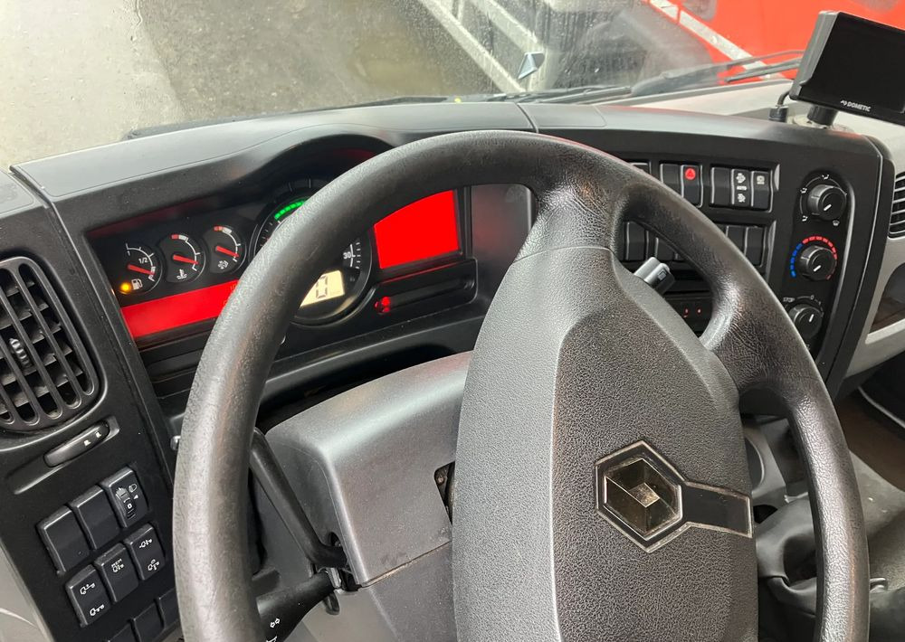 Renault Renault Gama D 240 chłodnia izoterma - crédit-bail Renault Renault Gama D 240 chłodnia izoterma: photos 6 Renault Renault Gama D 240 chłodnia izoterma - crédit-bail Renault Renault Gama D 240 chłodnia izoterma: photos 6