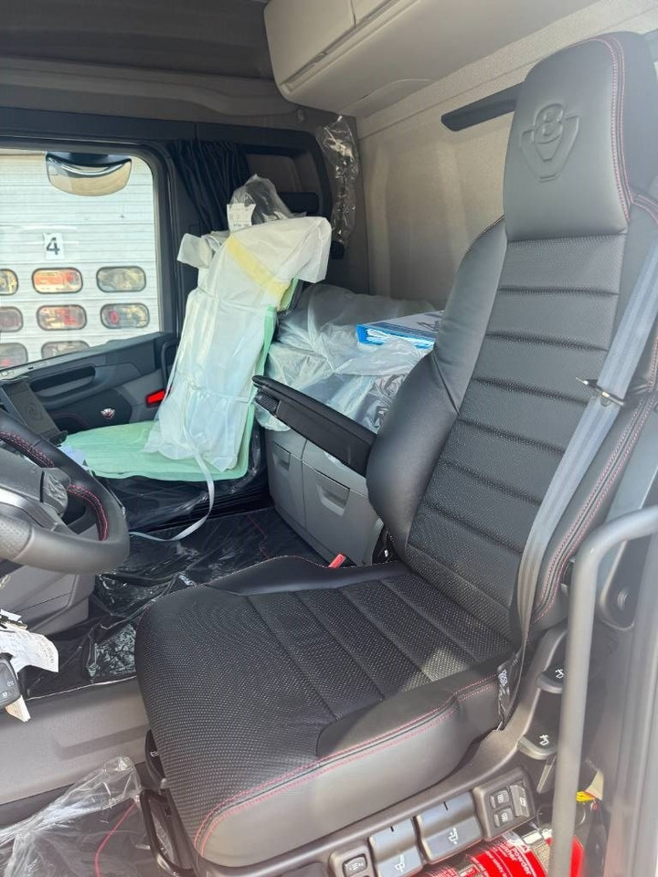 Scania R 590 8x4*4 Joab Lastväxlare  - crédit-bail Scania R 590 8x4*4 Joab Lastväxlare: photos 8