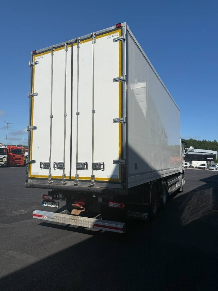 Volvo FH 540 6x2 - Camion fourgon: photos 5 Volvo FH 540 6x2 - Camion fourgon: photos 5