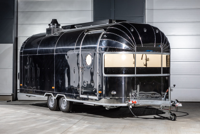 Airstream Style Mirage Mirage - Remorque magasin: photos 3 Airstream Style Mirage Mirage - Remorque magasin: photos 3