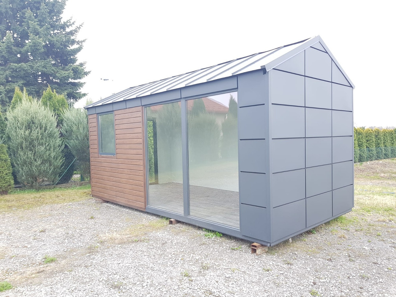 IDEX Premium Commercial Container Unit – Modern, Durable & Ready to Customize! - Carrosserie interchangeable/ Conteneur: photos 1 IDEX Premium Commercial Container Unit – Modern, Durable & Ready to Customize! - Carrosserie interchangeable/ Conteneur: photos 1