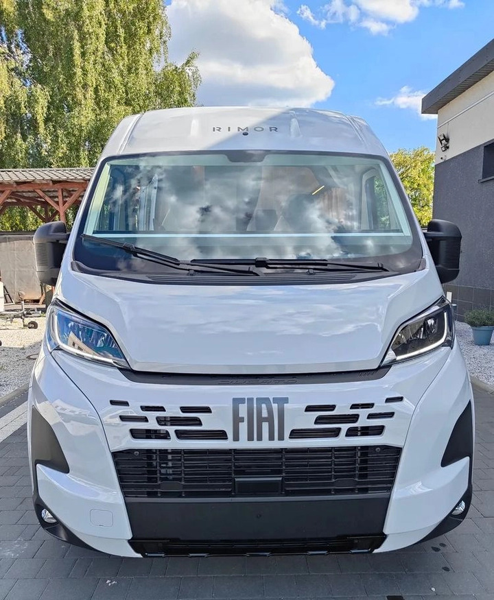 Fiat Ducato Rimor Horus 45 NEW AUTOMAT Grau Truma Diesel Lampen FULL LED 4-Sitzer - Fourgon aménagé: photos 3 Fiat Ducato Rimor Horus 45 NEW AUTOMAT Grau Truma Diesel Lampen FULL LED 4-Sitzer - Fourgon aménagé: photos 3