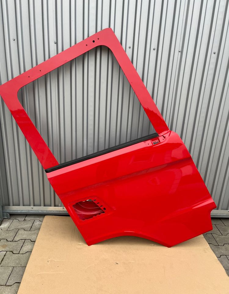 Drzwi Scania G next generation prawe pasażera - Portière et pièces pour Camion: photos 1 Drzwi Scania G next generation prawe pasażera - Portière et pièces pour Camion: photos 1