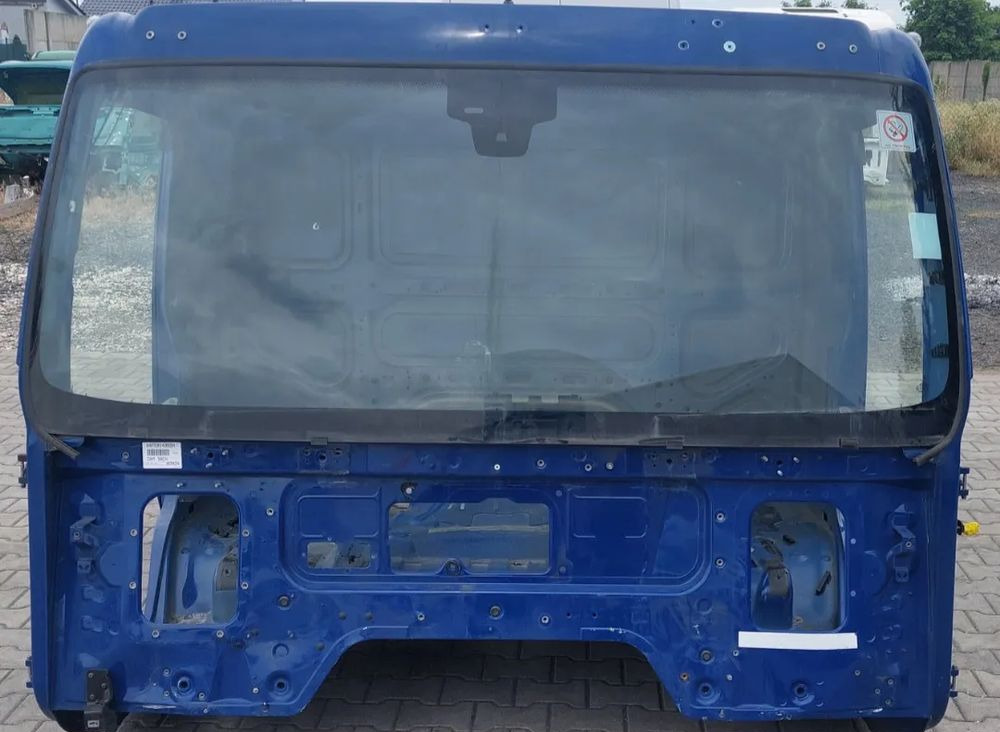 KABINA  VOLVO FL 2022R - Cabine pour Camion: photos 1 KABINA  VOLVO FL 2022R - Cabine pour Camion: photos 1