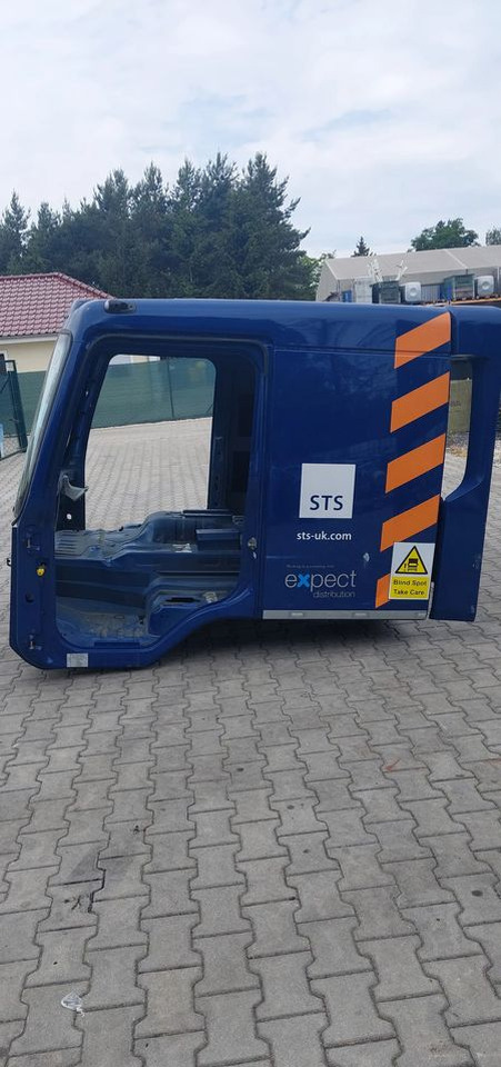 KABINA  VOLVO FL 2022R - Cabine pour Camion: photos 3 KABINA  VOLVO FL 2022R - Cabine pour Camion: photos 3