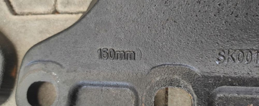 ŁAPA ŁAPY POD SIODŁO JOST 150mm NOWE - Carrosserie et extérieur pour Camion: photos 3 ŁAPA ŁAPY POD SIODŁO JOST 150mm NOWE - Carrosserie et extérieur pour Camion: photos 3