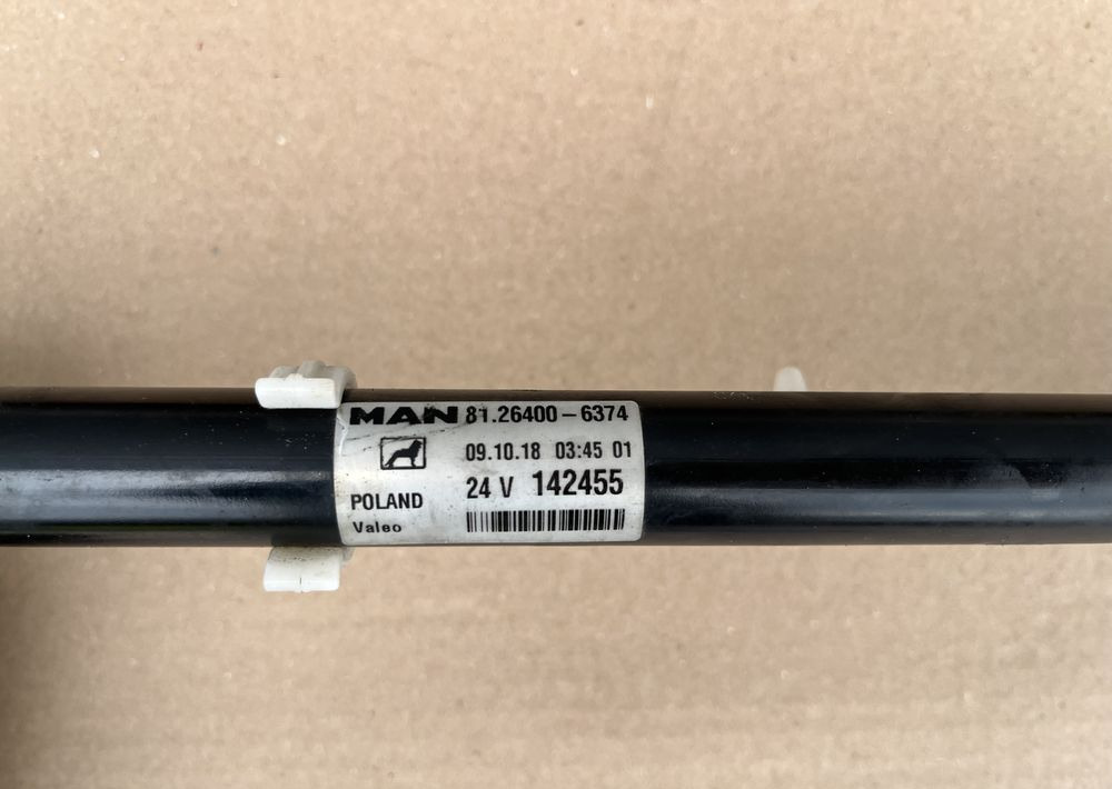 Mechanizm wycieraczek MAN TGX euro 6 kompletny cięgno prowadnica - Essuie-glace pour Camion: photos 2 Mechanizm wycieraczek MAN TGX euro 6 kompletny cięgno prowadnica - Essuie-glace pour Camion: photos 2