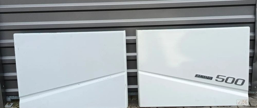 VOLVO FH4 DRZWICZKI KLAPA SCHOWKA - Carrosserie et extérieur pour Camion: photos 1 VOLVO FH4 DRZWICZKI KLAPA SCHOWKA - Carrosserie et extérieur pour Camion: photos 1