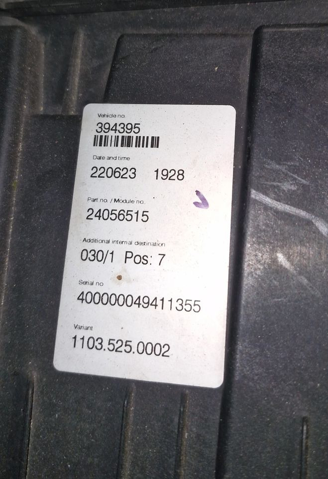 VOLVO FH5 LAMPA PRZEDNIA FULL LED 23752680 23752678 24056515 - Feu avant pour Camion: photos 5 VOLVO FH5 LAMPA PRZEDNIA FULL LED 23752680 23752678 24056515 - Feu avant pour Camion: photos 5