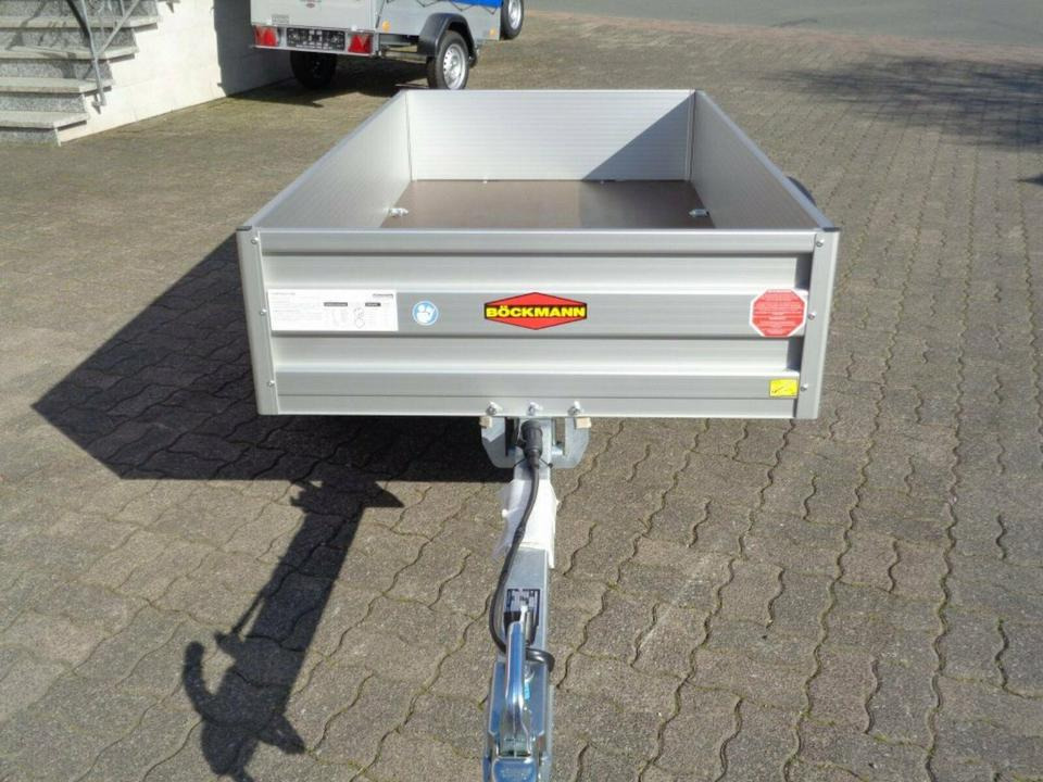 Böckmann PKW-Anhänger , 750 kg, Aluaufbau 100 km/h - Remorque voiture: photos 5 Böckmann PKW-Anhänger , 750 kg, Aluaufbau 100 km/h - Remorque voiture: photos 5