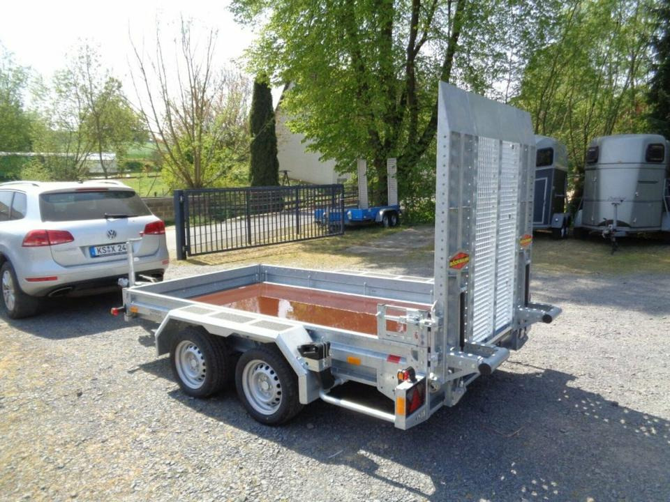 Böckmann PKW-Anhänger Baumaschinentransporter, 3,5 to. 100 km/h - Remorque porte engin: photos 2 Böckmann PKW-Anhänger Baumaschinentransporter, 3,5 to. 100 km/h - Remorque porte engin: photos 2