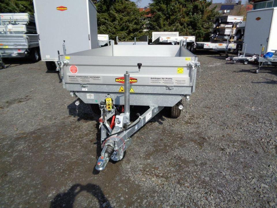 Böckmann PKW-Anhänger Elektro-Dreiseitenkipper DK-AL 2516/27P - Remorque benne: photos 5 Böckmann PKW-Anhänger Elektro-Dreiseitenkipper DK-AL 2516/27P - Remorque benne: photos 5