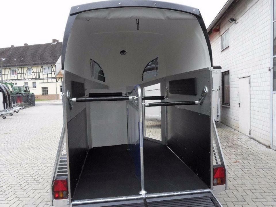 Böckmann Pferdeanhänger Champion R, Alub., 100 km/h - Van chevaux: photos 5 Böckmann Pferdeanhänger Champion R, Alub., 100 km/h - Van chevaux: photos 5