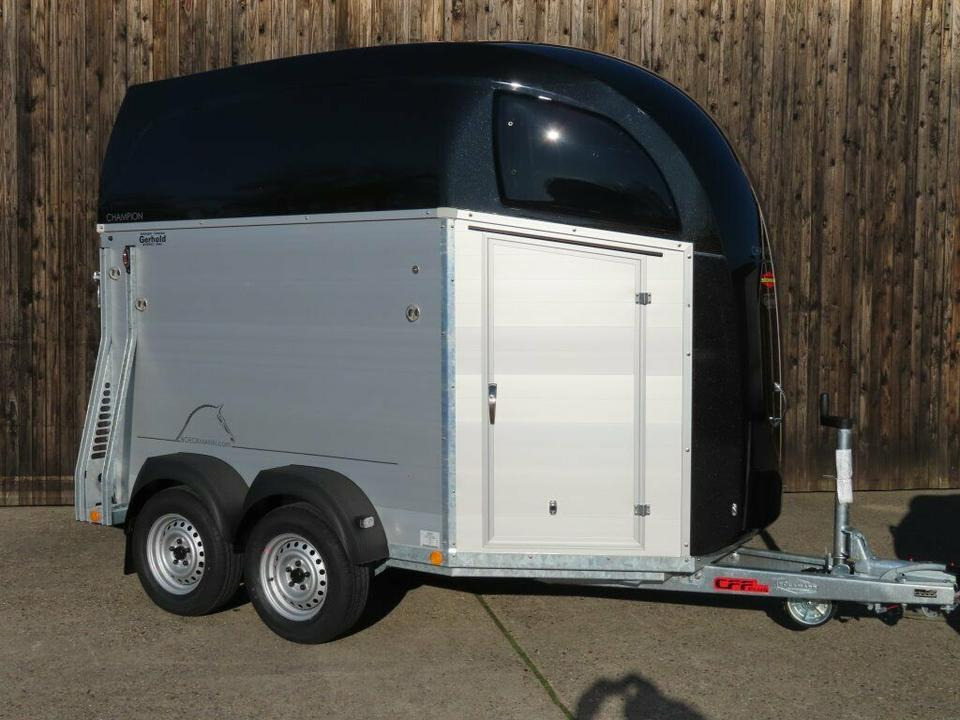 Böckmann Pferdeanhänger Champion R, Alub., 100 km/h - Van chevaux: photos 2 Böckmann Pferdeanhänger Champion R, Alub., 100 km/h - Van chevaux: photos 2
