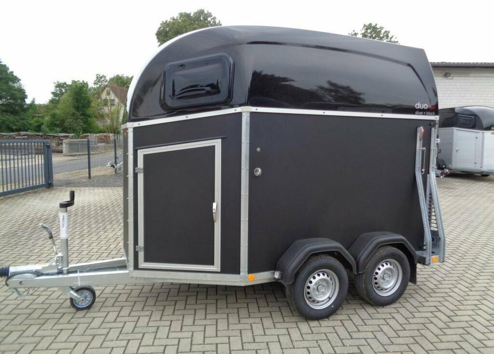 Böckmann, Pferdeanhänger, DUO Alub.SaKa.Flügeltür, 100 km/h - Van chevaux: photos 2 Böckmann, Pferdeanhänger, DUO Alub.SaKa.Flügeltür, 100 km/h - Van chevaux: photos 2