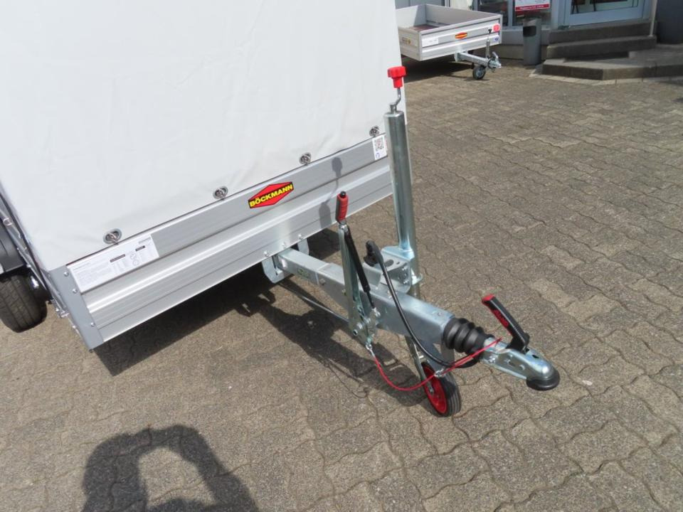 PKW Anhänger Böckman gr.TL AL 3015/15 Plane & Spriegel 100km/h - Remorque voiture: photos 2 PKW Anhänger Böckman gr.TL AL 3015/15 Plane & Spriegel 100km/h - Remorque voiture: photos 2