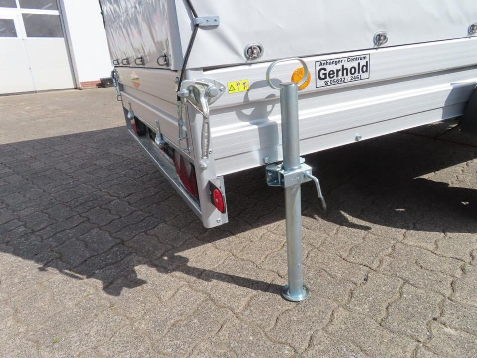 PKW Anhänger Böckman gr.TL AL 3015/15 Plane & Spriegel 100km/h - Remorque voiture: photos 4 PKW Anhänger Böckman gr.TL AL 3015/15 Plane & Spriegel 100km/h - Remorque voiture: photos 4