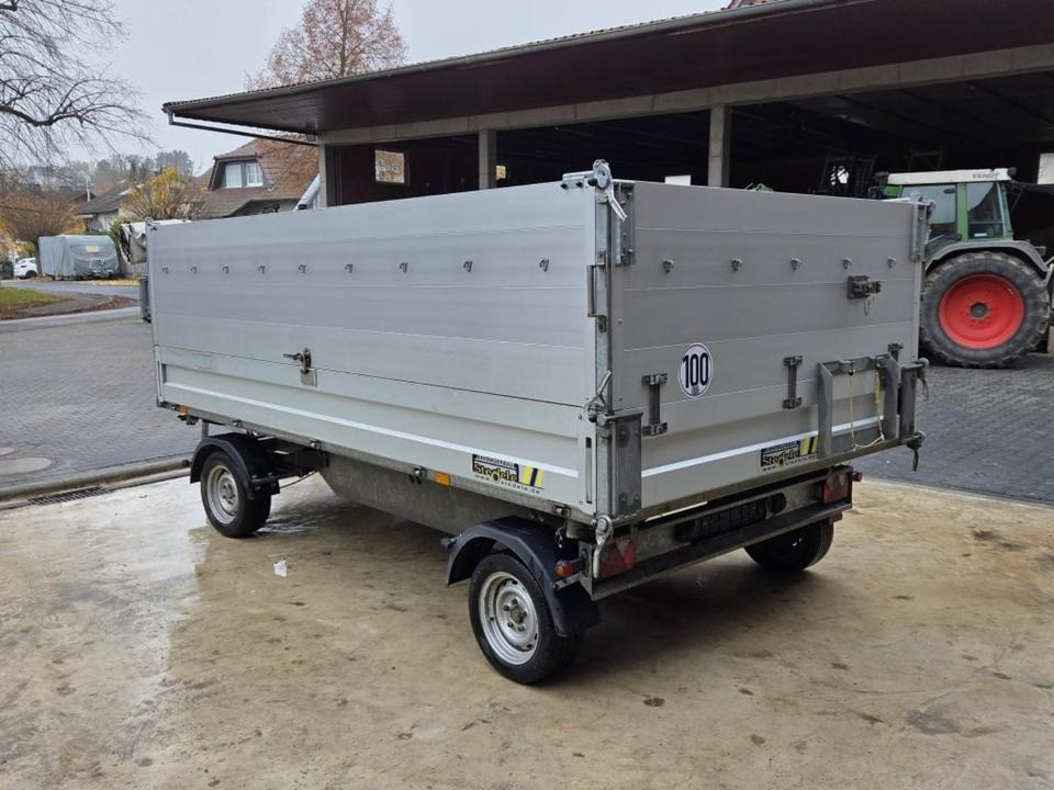 PKW-Anhänger Drehschemel Dreiseitenkipper 3,5t - Remorque benne: photos 4 PKW-Anhänger Drehschemel Dreiseitenkipper 3,5t - Remorque benne: photos 4