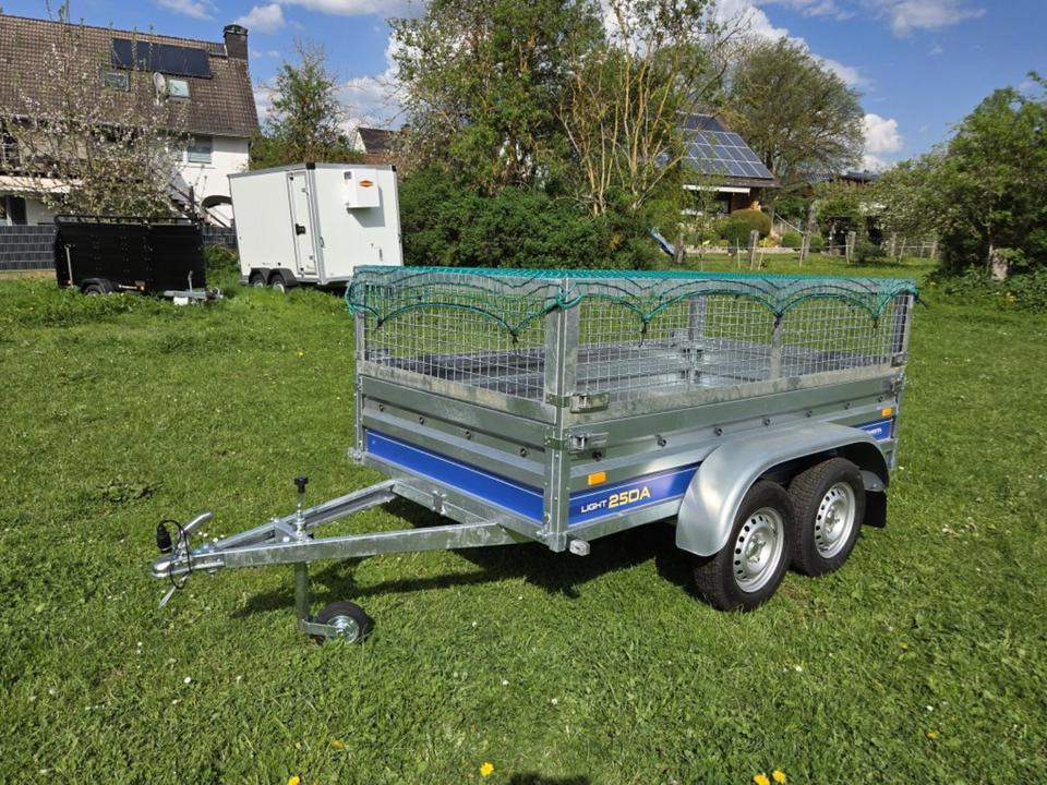 Tandem PKW-Anhänger 750kg Stützrad 2319x1310x373 - Remorque voiture: photos 1 Tandem PKW-Anhänger 750kg Stützrad 2319x1310x373 - Remorque voiture: photos 1