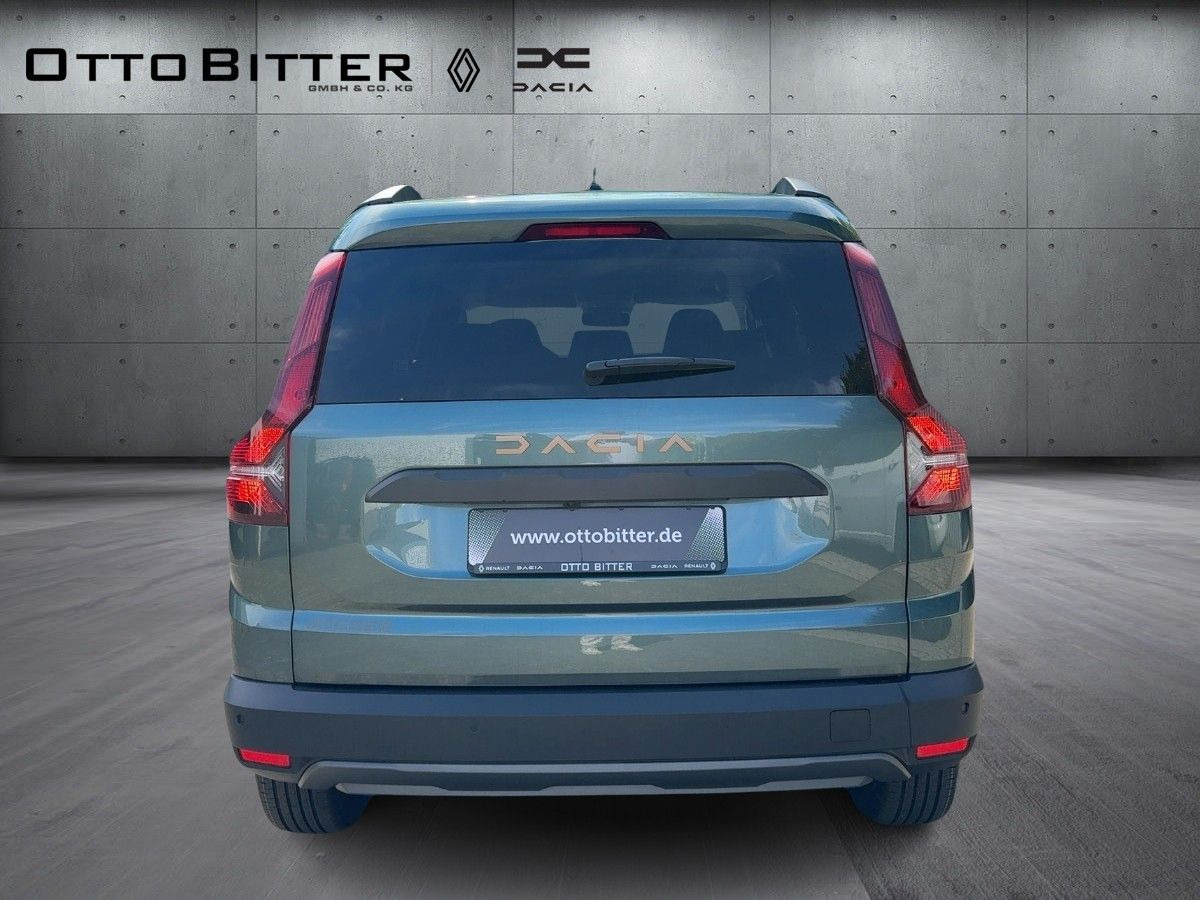 Dacia Jogger Extreme TCe110 7-Sitze CITY-PAKET/NAVI - Voiture break: photos 3 Dacia Jogger Extreme TCe110 7-Sitze CITY-PAKET/NAVI - Voiture break: photos 3