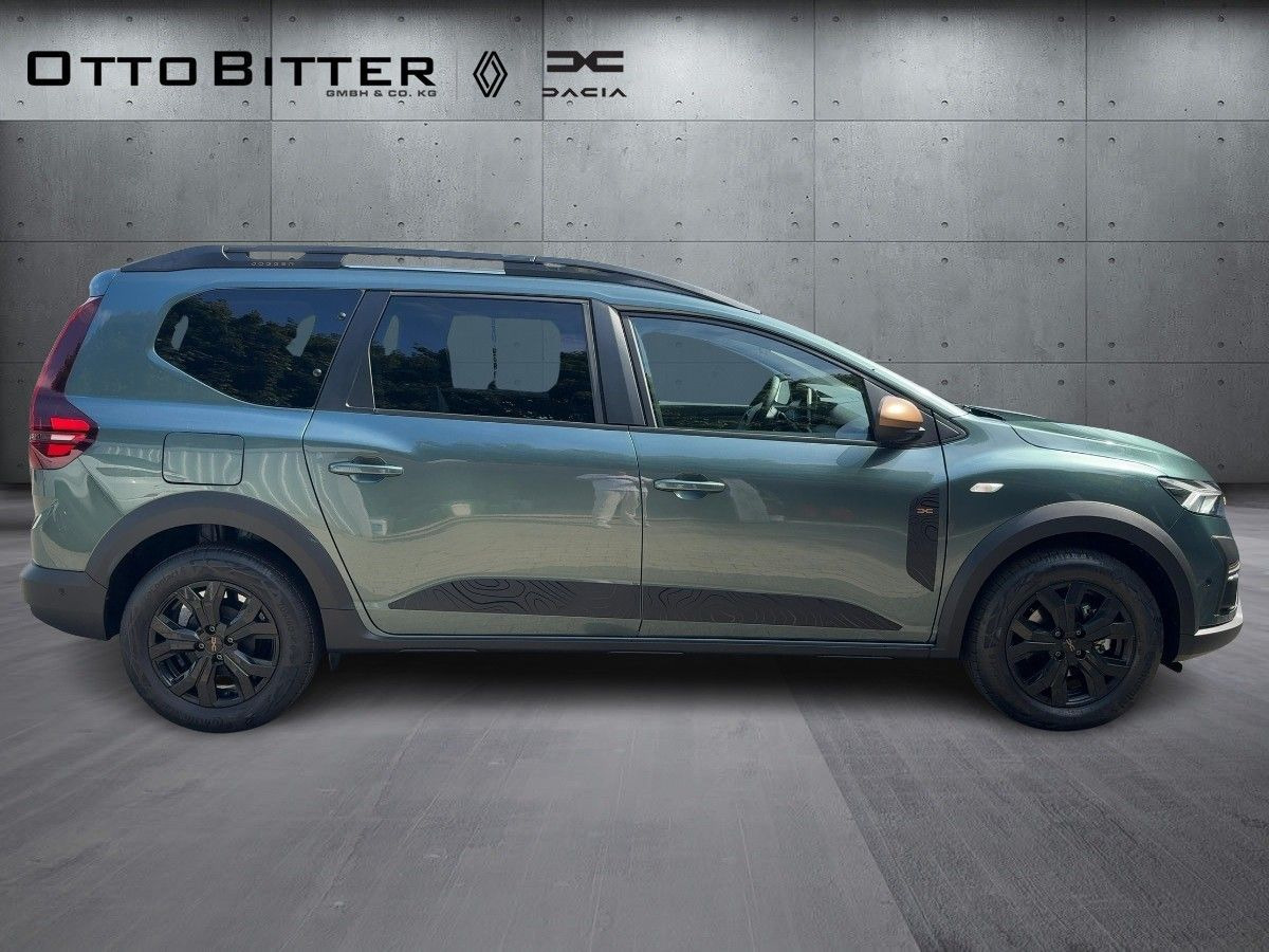 Dacia Jogger Extreme TCe110 7-Sitze CITY-PAKET/NAVI - Voiture break: photos 5 Dacia Jogger Extreme TCe110 7-Sitze CITY-PAKET/NAVI - Voiture break: photos 5