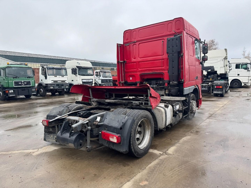 DAF 105 XF 460 Space Cab (MANUAL GEARBOX / BOITE MANUELLE) - Tracteur routier: photos 5 DAF 105 XF 460 Space Cab (MANUAL GEARBOX / BOITE MANUELLE) - Tracteur routier: photos 5