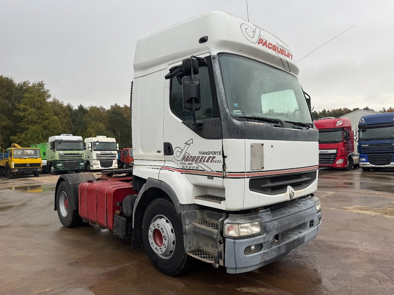 Renault Premium 385 (GRAND PONT / POMPE MANUELLE / PTO / HYDRAULIQUE POUR BENNE) - Tracteur routier: photos 3 Renault Premium 385 (GRAND PONT / POMPE MANUELLE / PTO / HYDRAULIQUE POUR BENNE) - Tracteur routier: photos 3