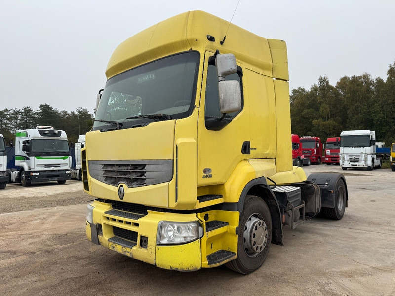 Renault Premium 440 DXI (MANUAL GEARBOX / BOITE MANUELLE) - Tracteur routier: photos 1 Renault Premium 440 DXI (MANUAL GEARBOX / BOITE MANUELLE) - Tracteur routier: photos 1
