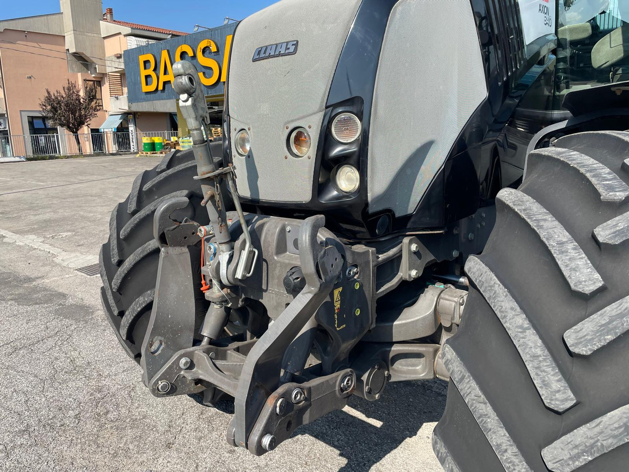 CLAAS AXION 840 C-MATIC - Tracteur agricole: photos 4 CLAAS AXION 840 C-MATIC - Tracteur agricole: photos 4