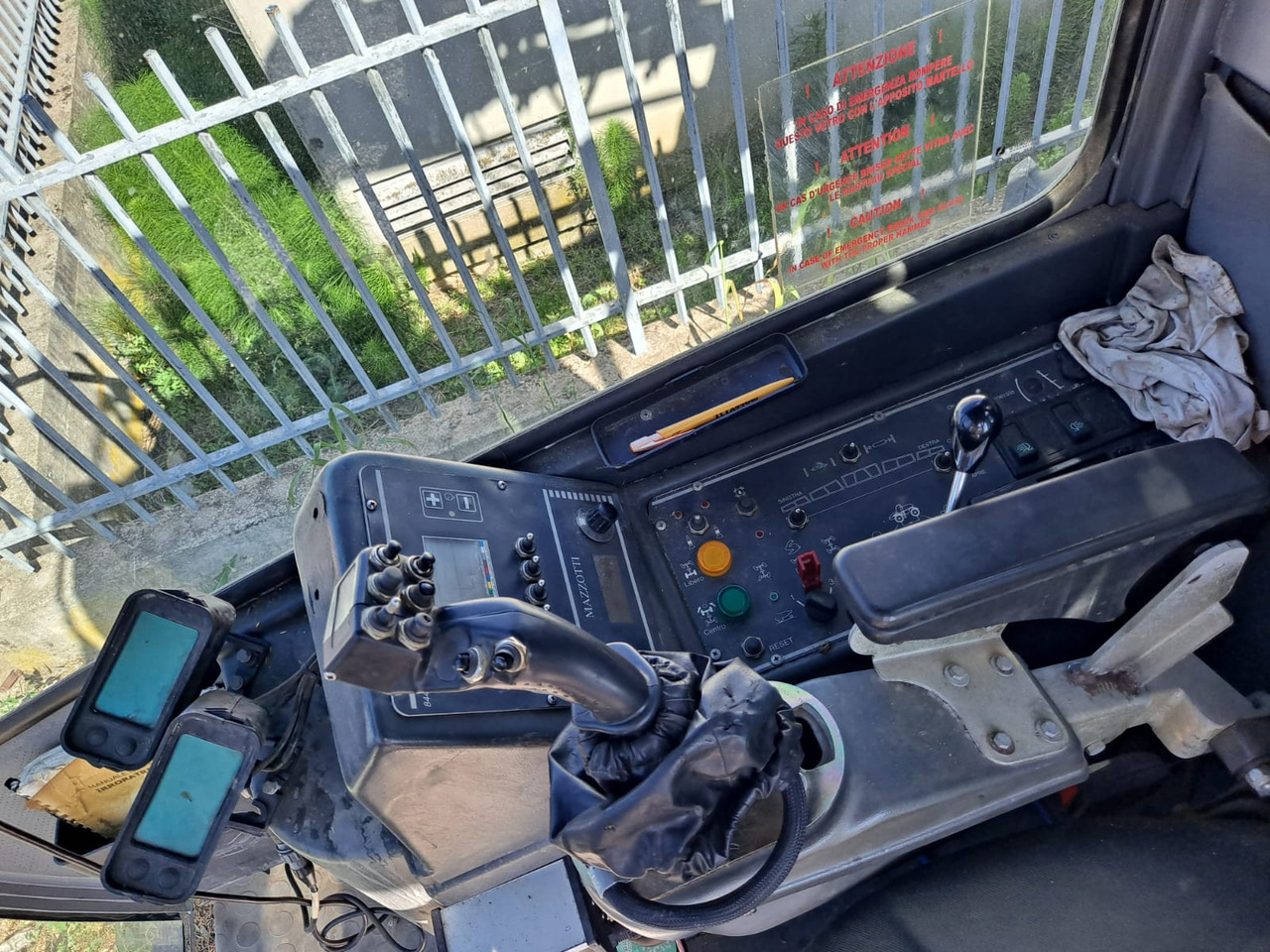 MAZZOTTI IRRORATORE SEMOVENTE IBIS PIRALIDE MAIS 2000 - Pulvé automoteur: photos 5 MAZZOTTI IRRORATORE SEMOVENTE IBIS PIRALIDE MAIS 2000 - Pulvé automoteur: photos 5