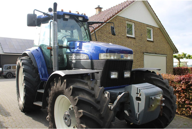 New Holland G 190 - Tracteur agricole: photos 1 New Holland G 190 - Tracteur agricole: photos 1