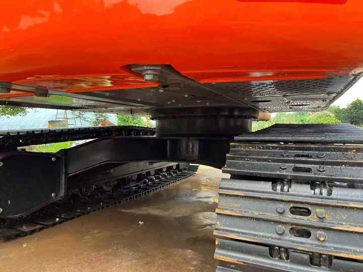 HITACHI ZX120-6 Original Japan Surplus Hitachi ZX120-6 for Sale - Pelle sur chenille: photos 5 HITACHI ZX120-6 Original Japan Surplus Hitachi ZX120-6 for Sale - Pelle sur chenille: photos 5