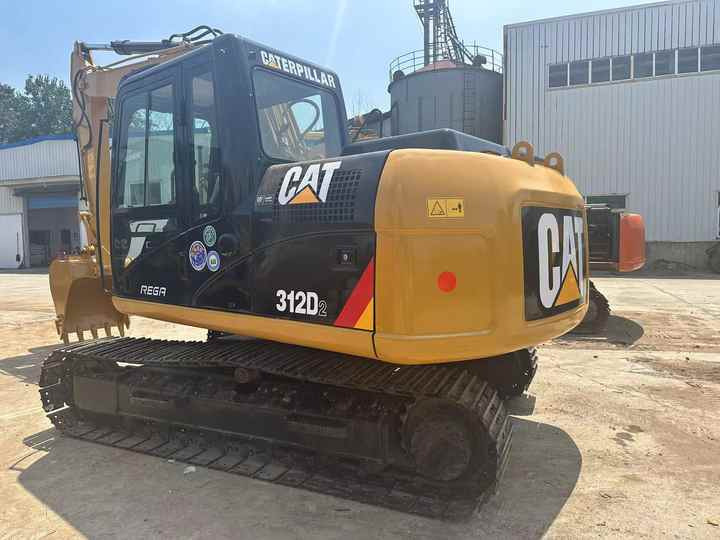 Low Working Time CAT 312D2 Excavator Caterpillar Used 15ton Cat312D2 No Reviews yet - Pelle sur chenille: photos 3 Low Working Time CAT 312D2 Excavator Caterpillar Used 15ton Cat312D2 No Reviews yet - Pelle sur chenille: photos 3