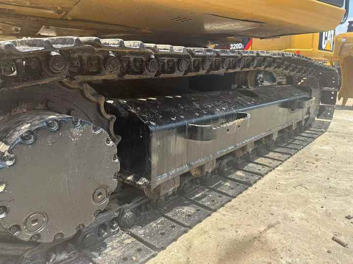 Used Caterpillar Cat312D2 Excavator Original Japan Heavy Machinery Caterpillar 312D2 Excavator for Sale - crédit-bail Used Caterpillar Cat312D2 Excavator Original Japan Heavy Machinery Caterpillar 312D2 Excavator for Sale: photos 6
