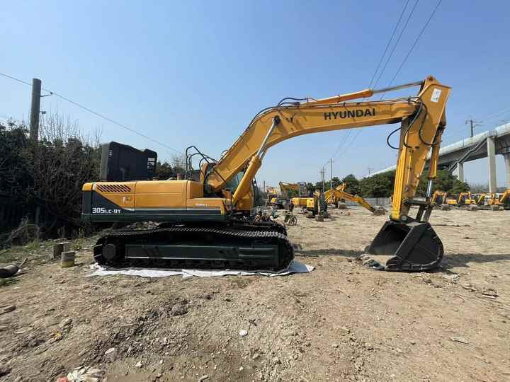 Pelle sur chenille Used HYUNDAI 305LC-9T Crawler Excavator with good performance Hyundai30 tons earthmoving machinery with low price  on-sale: photos 6