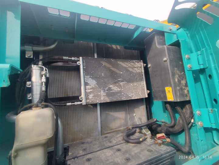 Pelle Used Japan Brand Kobelco SK260-8 Hydraulic Digger  High Quality  Kobelco Sk200 260 Crawler Excavator in Stock on Sale: photos 6