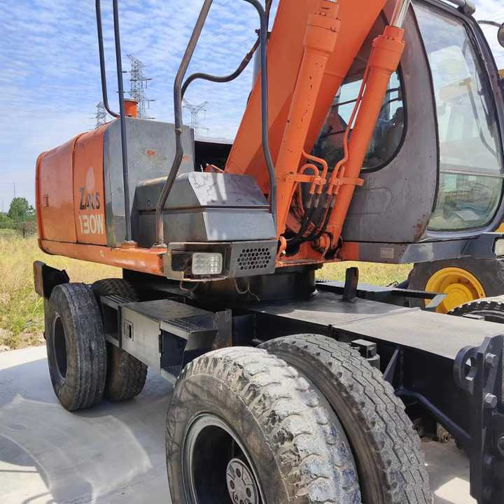Pelle Used Japan Original Brand  Hitachi Zx 130w Wheel Excavator  Hitachi Zx120 130  200 Excavator for Sale [ Copy ] [ Copy ]: photos 6