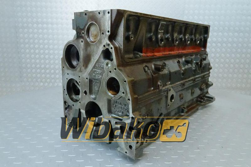 Crankcase for engine Cummins QSB5.9 3935943 - Carter pour Engins de chantier: photos 1 Crankcase for engine Cummins QSB5.9 3935943 - Carter pour Engins de chantier: photos 1