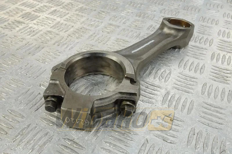 Cummins 3901566 - Bielle pour Engins de chantier: photos 1 Cummins 3901566 - Bielle pour Engins de chantier: photos 1