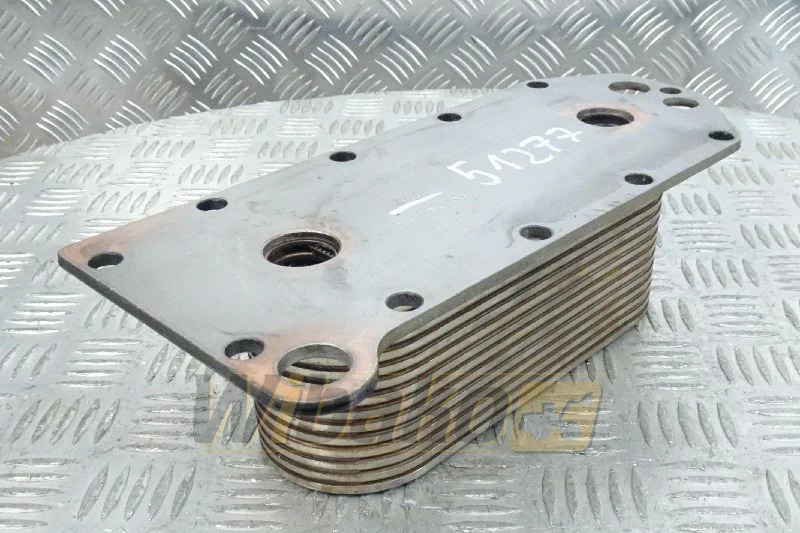 Cummins 5284362 - Radiateur d'huile pour Engins de chantier: photos 1 Cummins 5284362 - Radiateur d'huile pour Engins de chantier: photos 1
